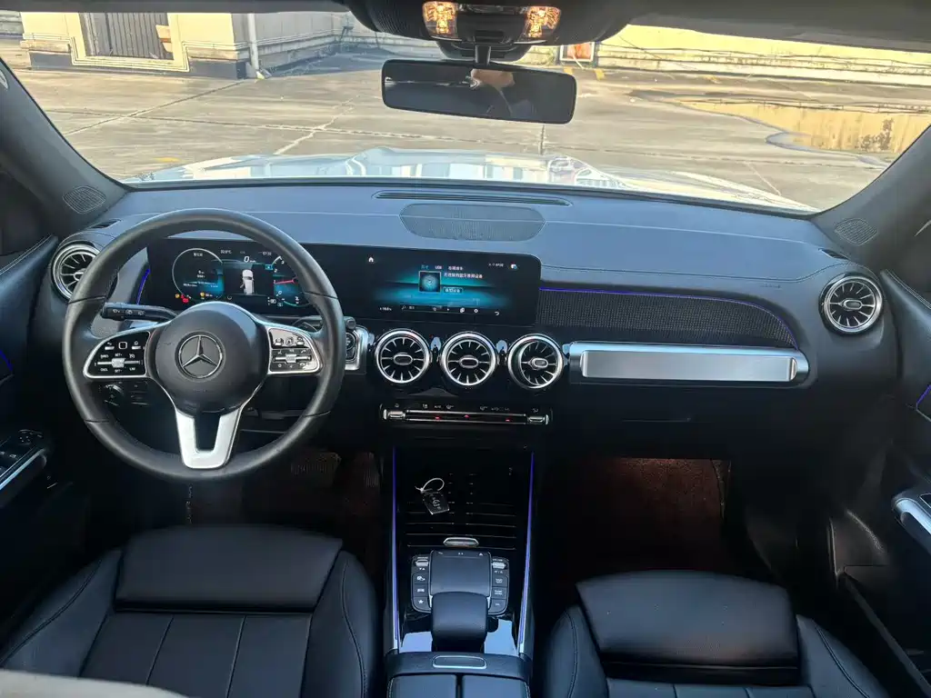 Mercedes-Benz GLB — миниатюра 4