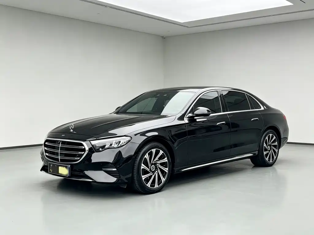 Mercedes-Benz E-Class 2025