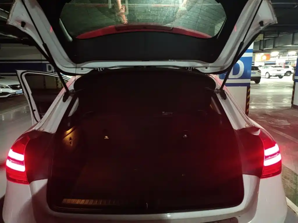 Mercedes-Benz GLA — миниатюра 15