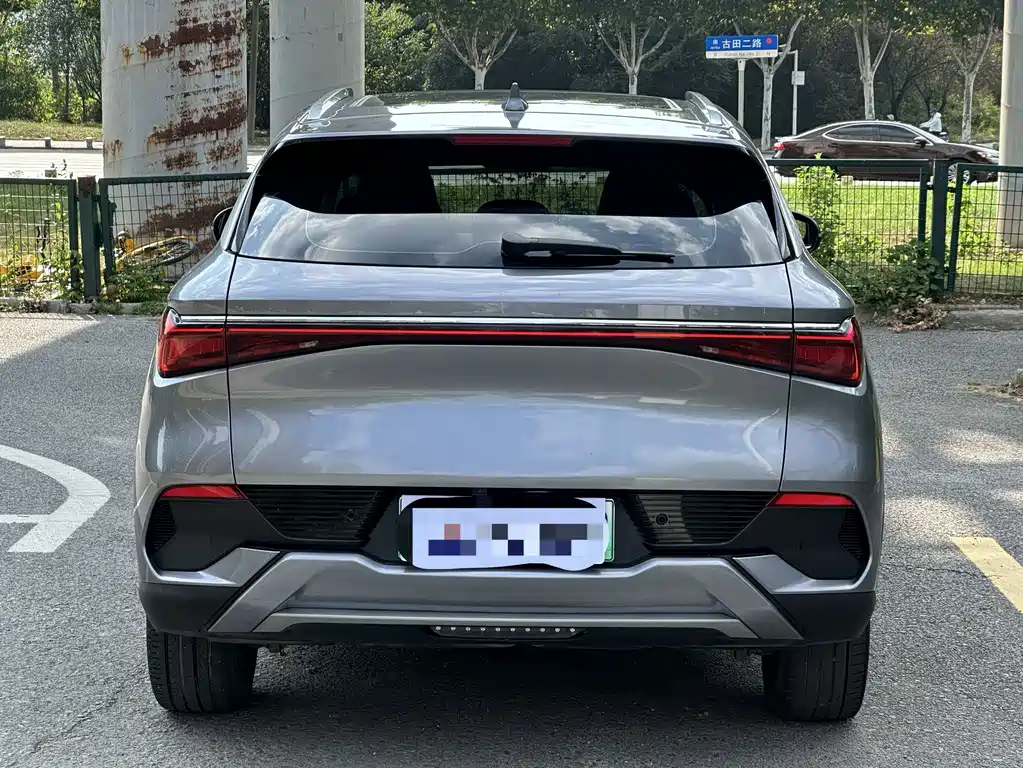 BYD Yuan Plus — миниатюра 11
