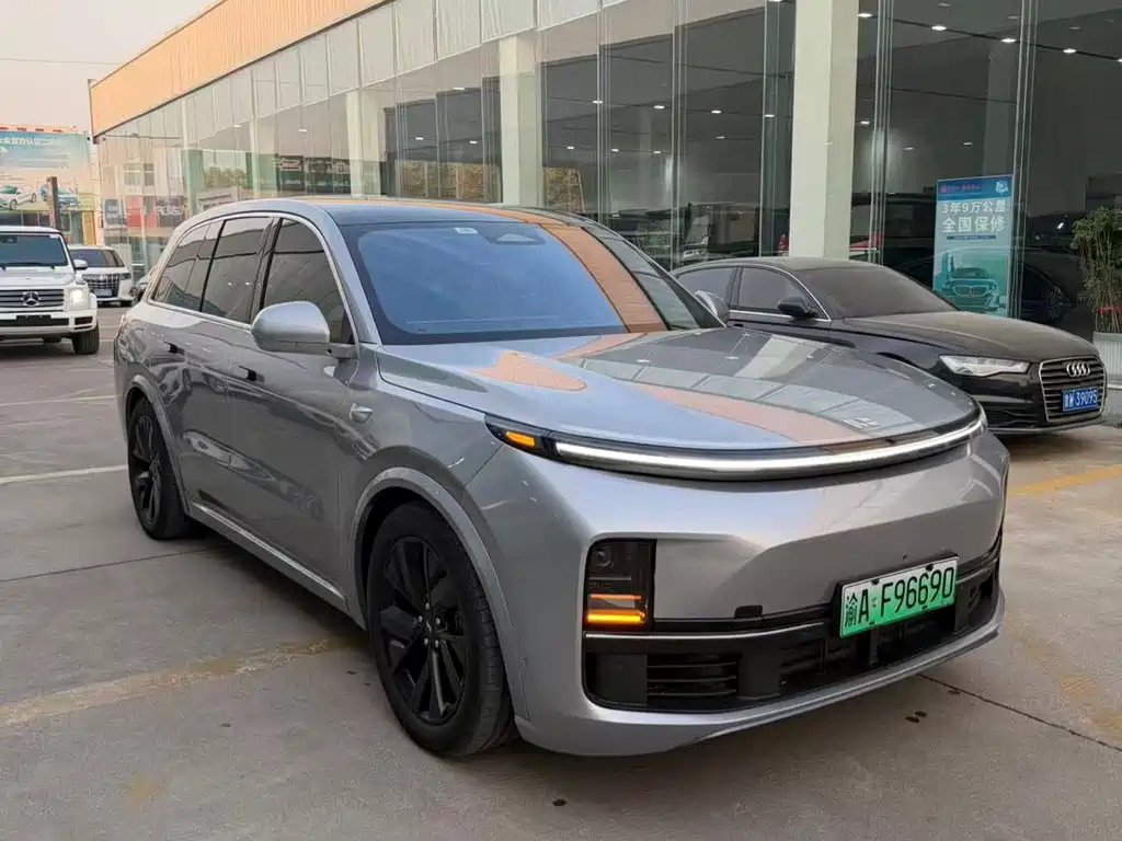 Li Auto IDEAL L8
