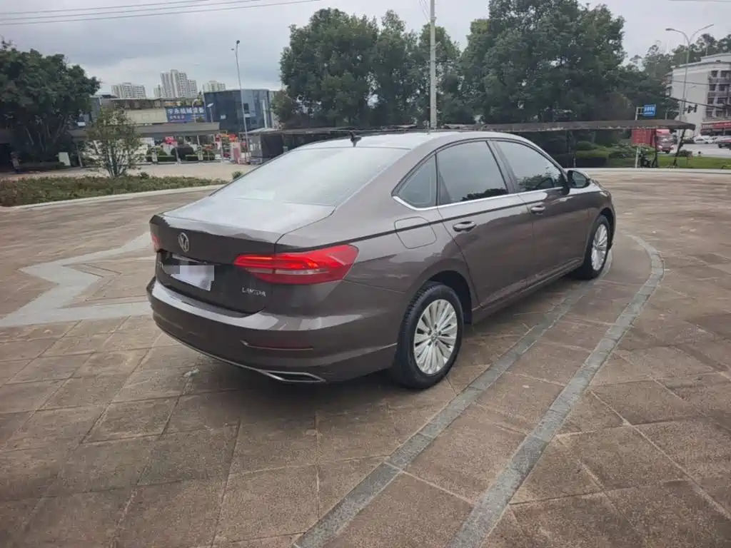 Volkswagen Lavida — миниатюра 7