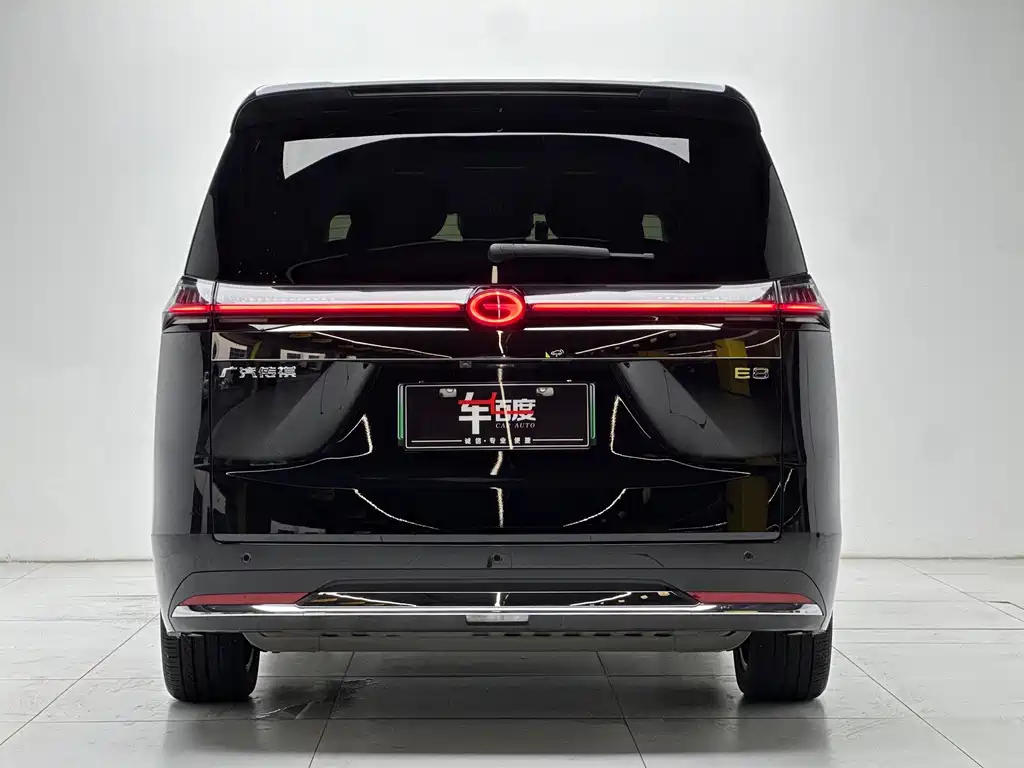 GAC Motor Trumpchi E8 PHEV — миниатюра 8