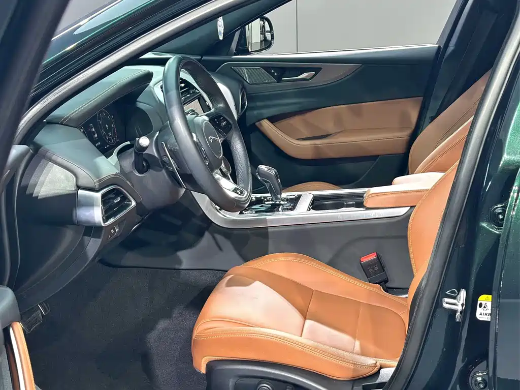 Jaguar XEL — миниатюра 4