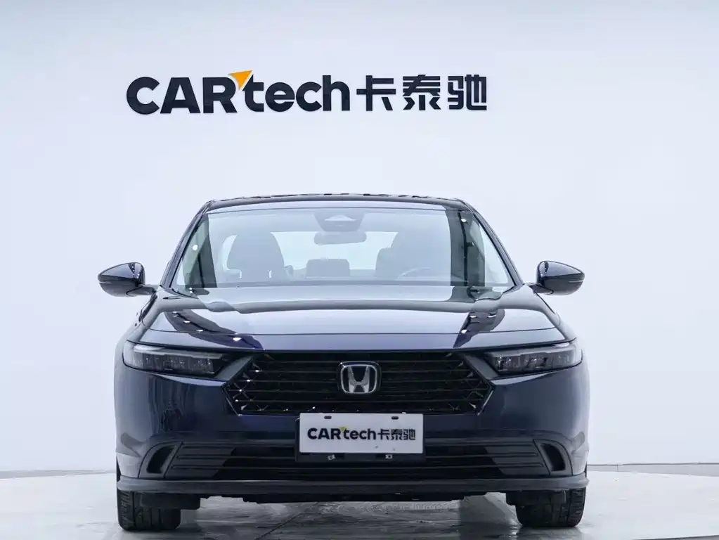 Honda Accord — миниатюра 8
