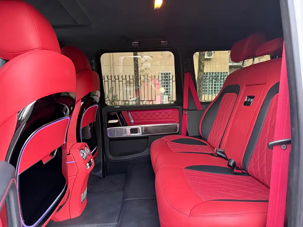 Mercedes-Benz G-Class — миниатюра 16