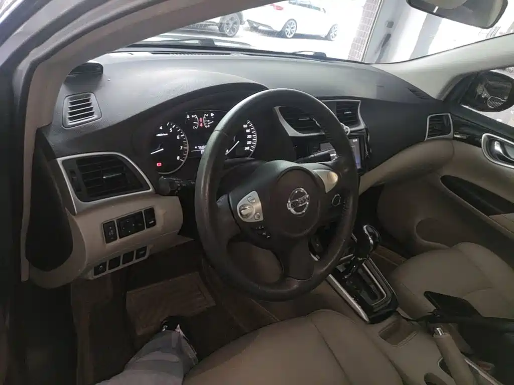 Nissan Sylphy — миниатюра 10