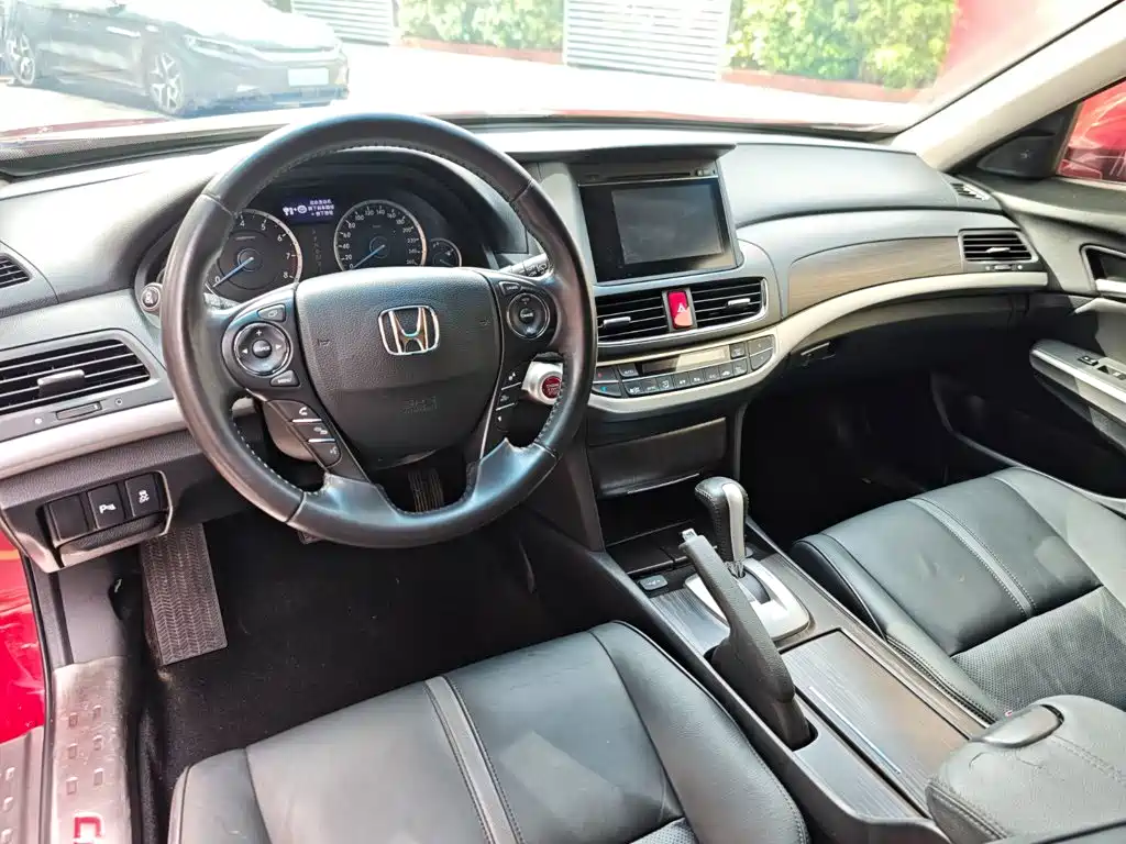 Honda Crosstour — миниатюра 12