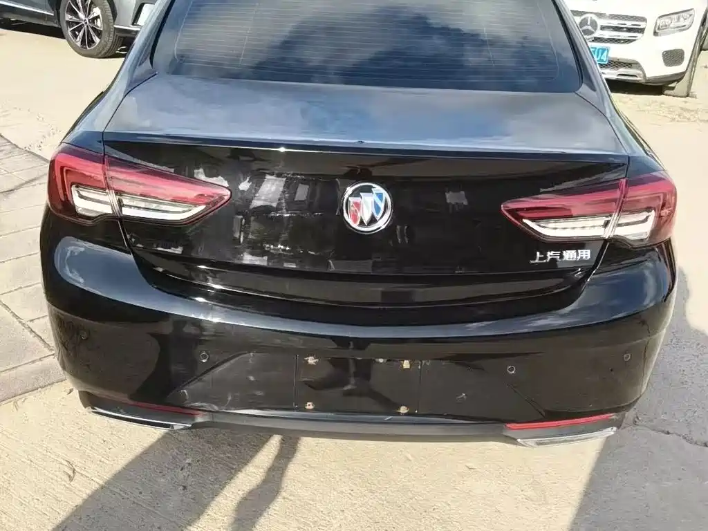 Buick Regal — миниатюра 4