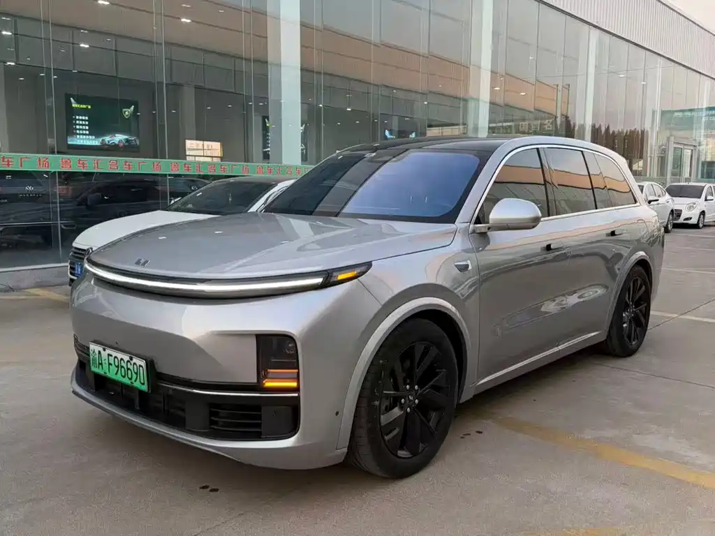 Li Auto IDEAL L8