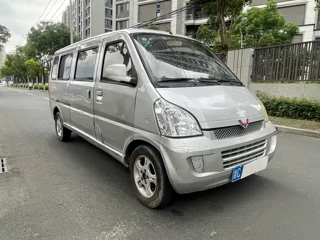 2013 Wuling Motors Rongguang