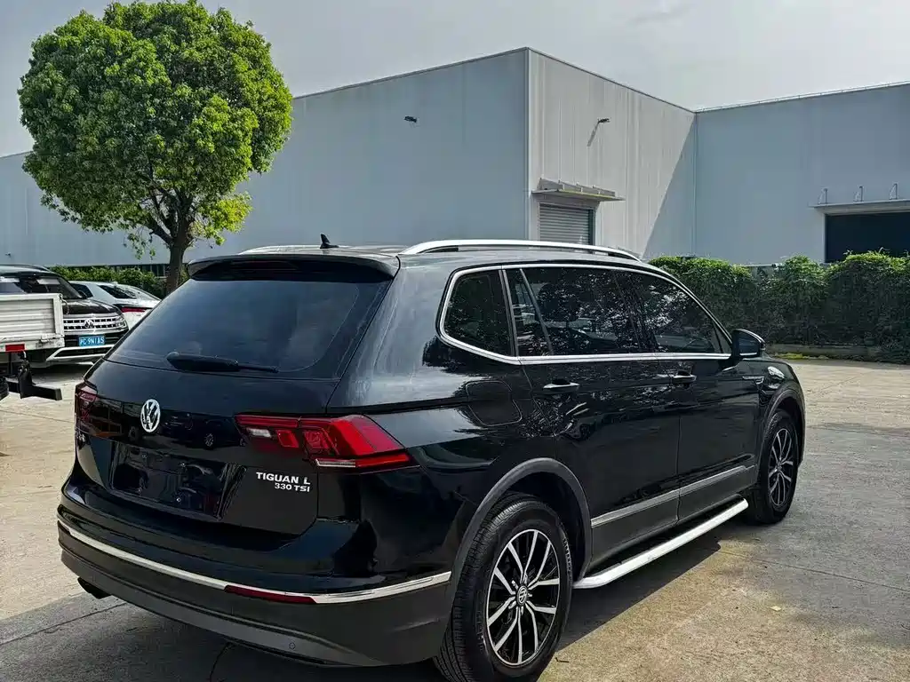 Volkswagen Tiguan L — миниатюра 9