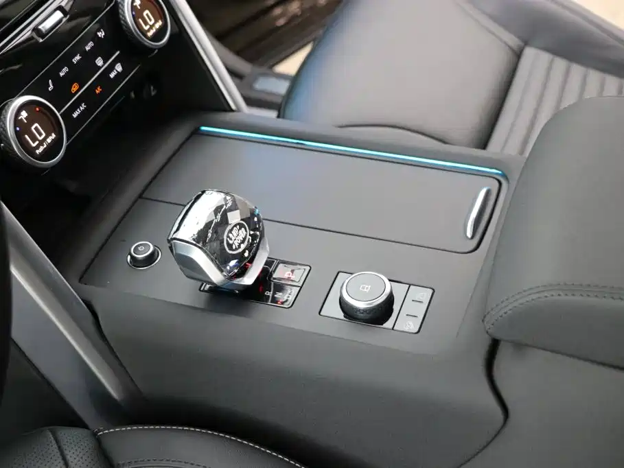 Land Rover Discovery — миниатюра 15