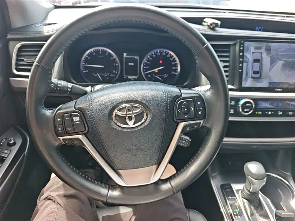Toyota Highlander — фотографии объявления, Фото 11