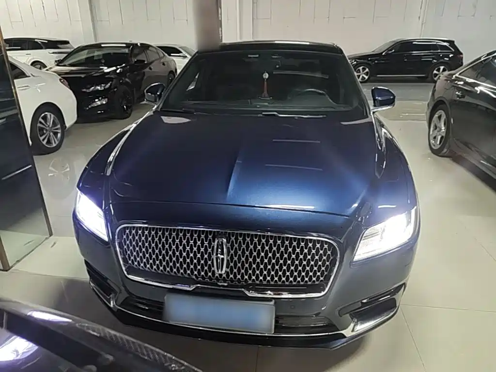 Lincoln Continental — миниатюра 3