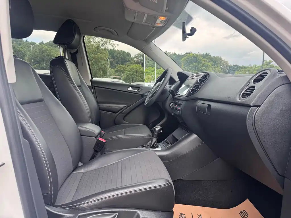 Volkswagen Tiguan — миниатюра 5
