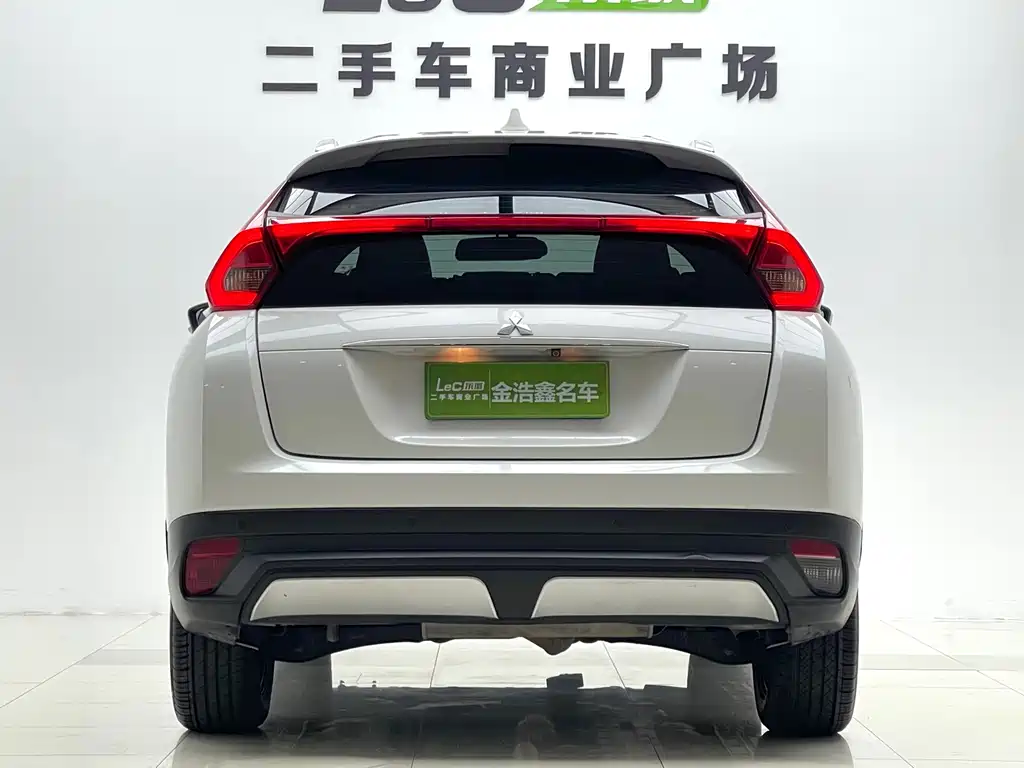 Mitsubishi Eclipse Cross — миниатюра 22