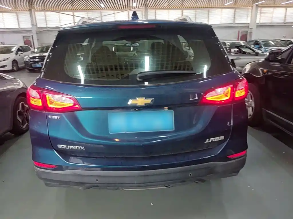 Chevrolet Equinox — миниатюра 6