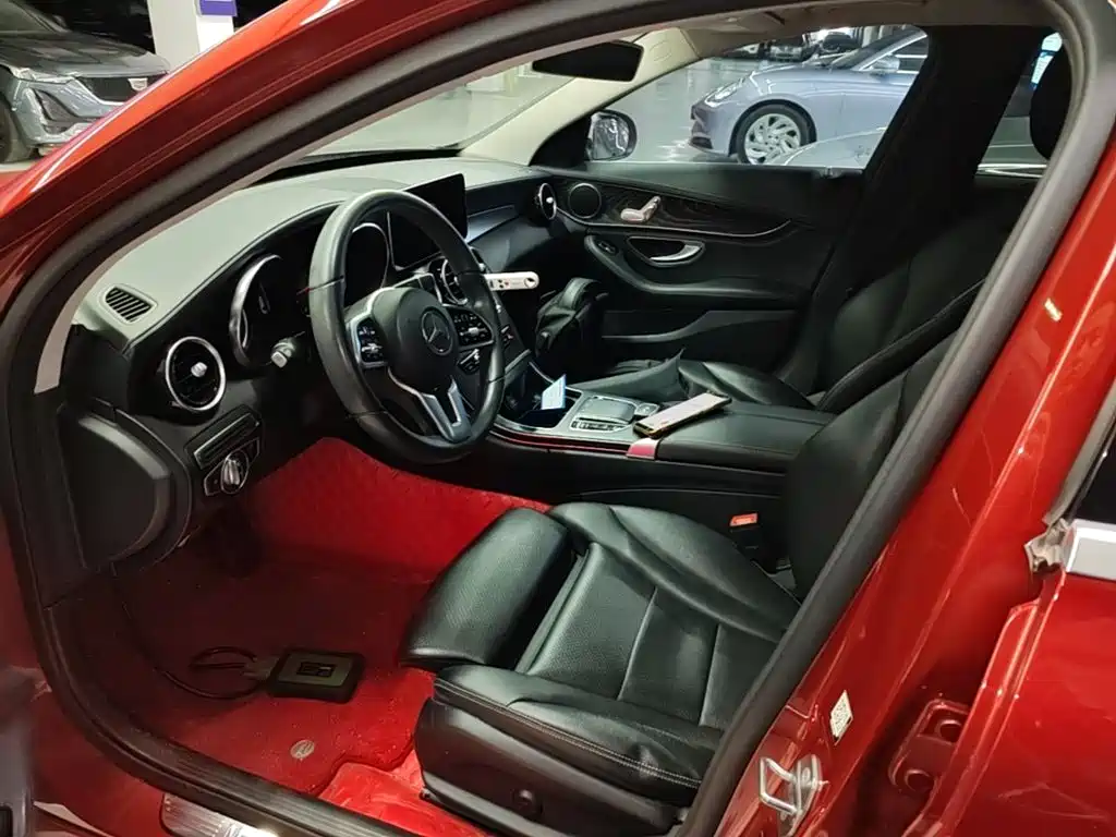 Mercedes-Benz C-Class — миниатюра 15