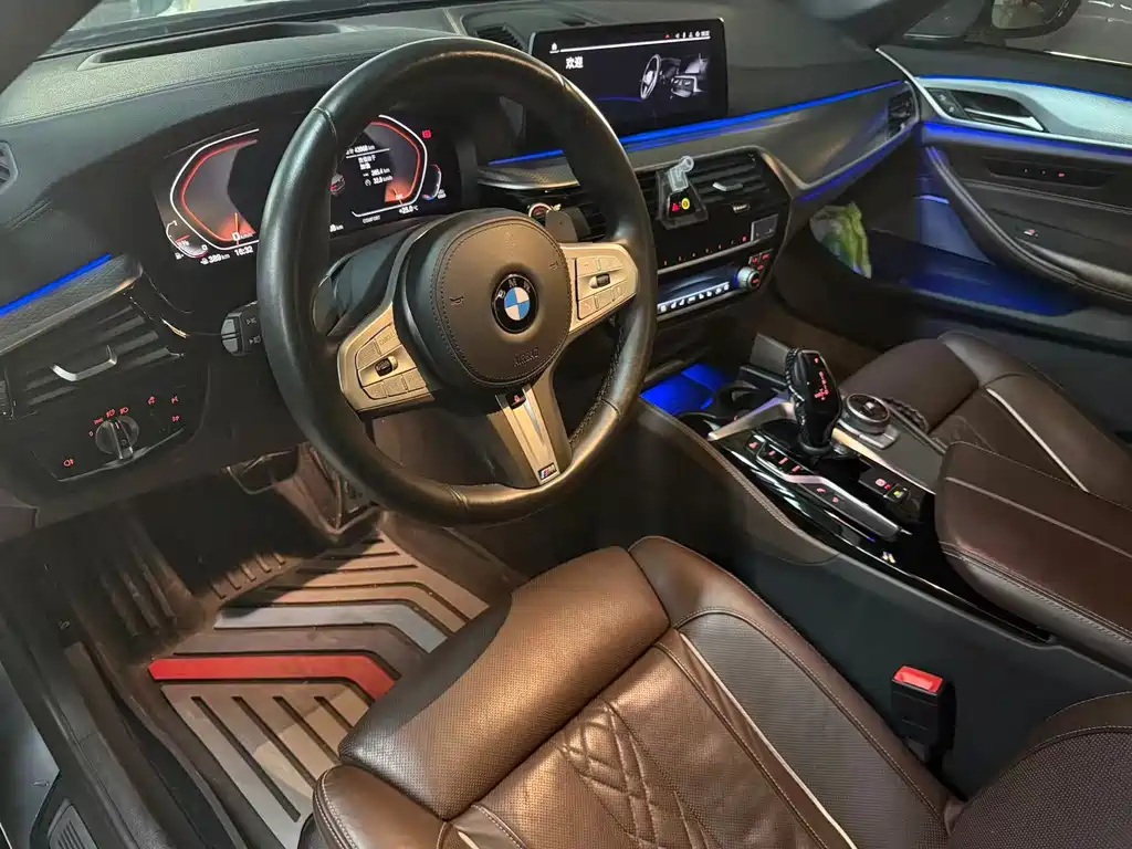 BMW 5 Series (Import) — миниатюра 7