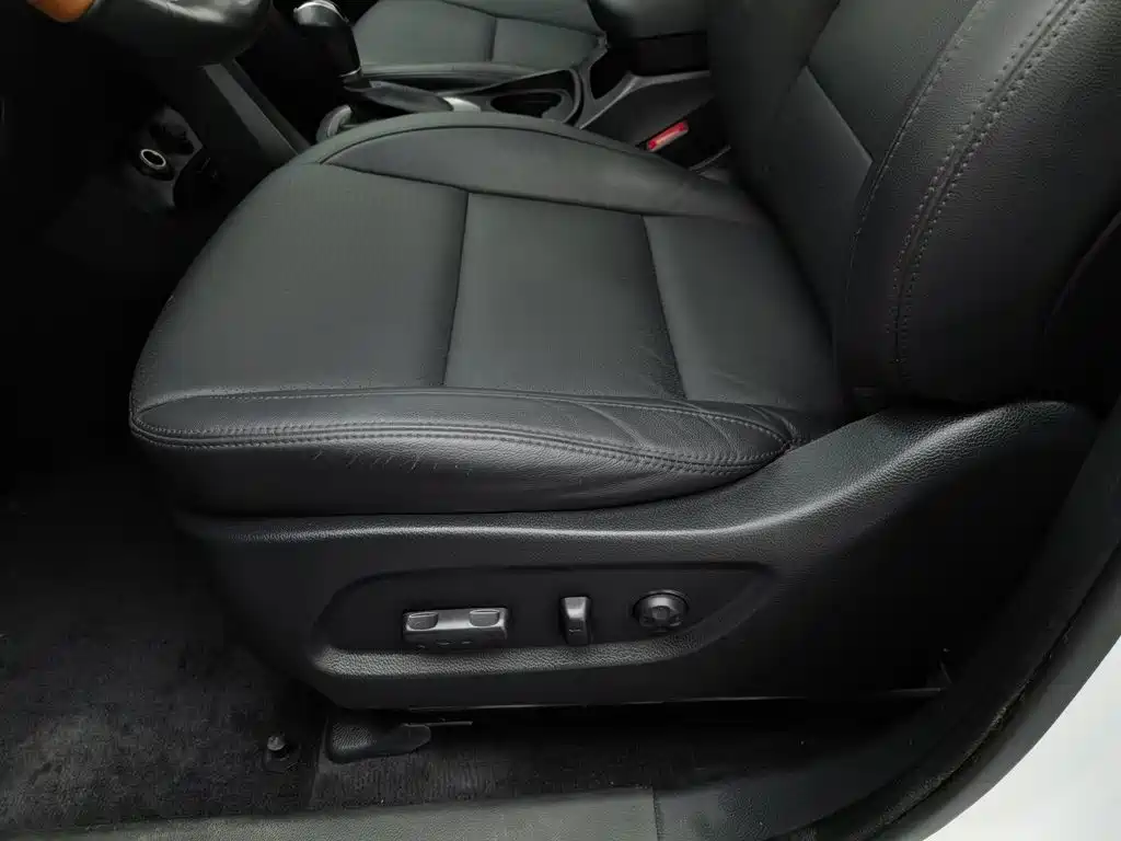 Hyundai Santa Fe — миниатюра 20