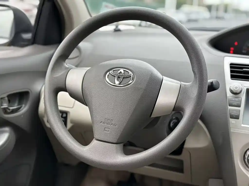 Toyota Vios — миниатюра 12