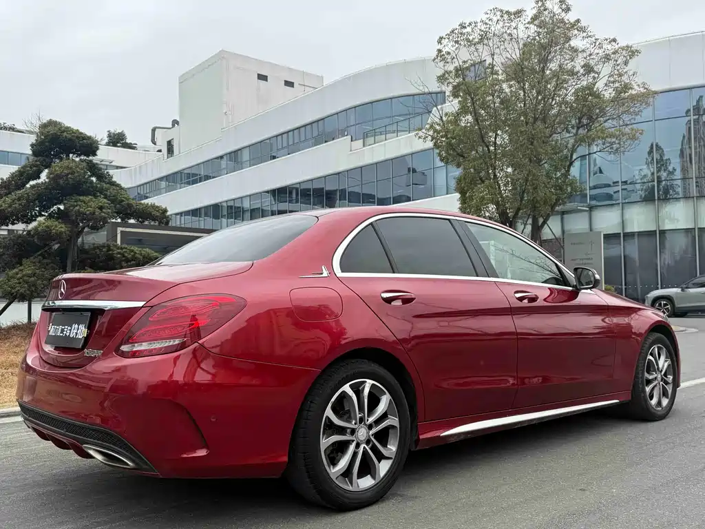 MERCEDES-BENZ C CLASS