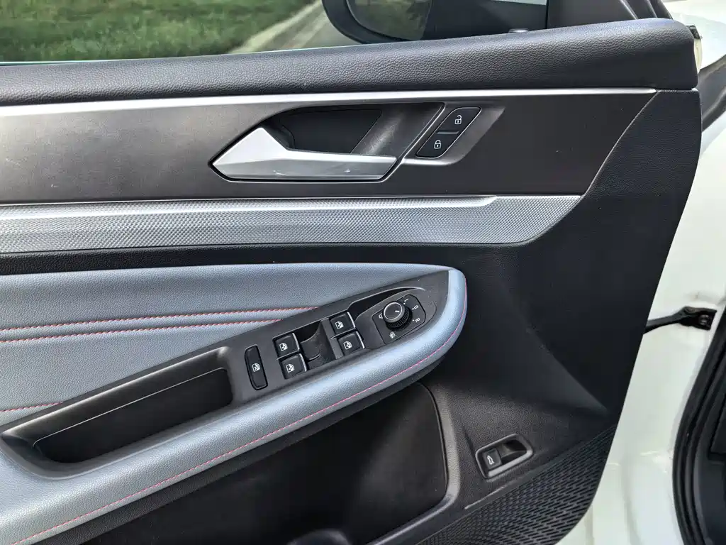 Volkswagen Lamando — миниатюра 5