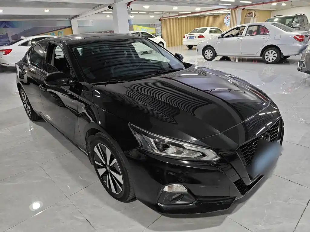 Nissan Teana — миниатюра 4