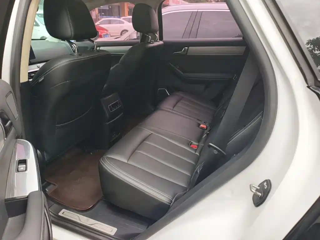 BYD Tang — миниатюра 17
