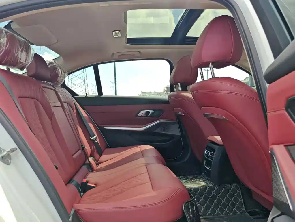 BMW i3 — миниатюра 6
