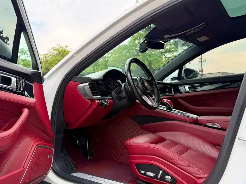 Porsche Panamera Hybrid — миниатюра 4