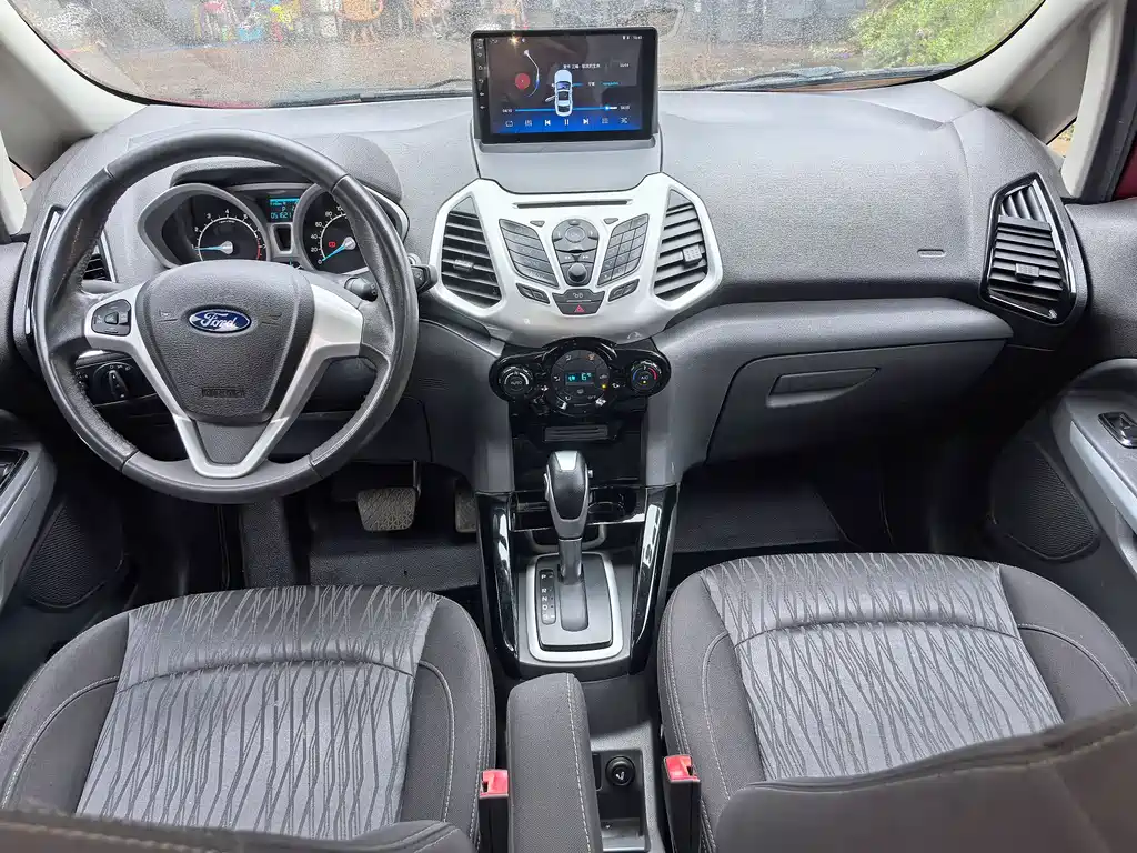 Ford EcoSport 2013 1.5L AT Luxury