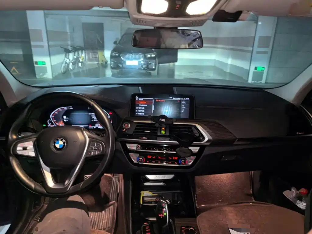 BMW X3 — миниатюра 13