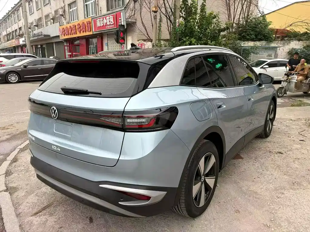 Volkswagen ID.4 X — миниатюра 2