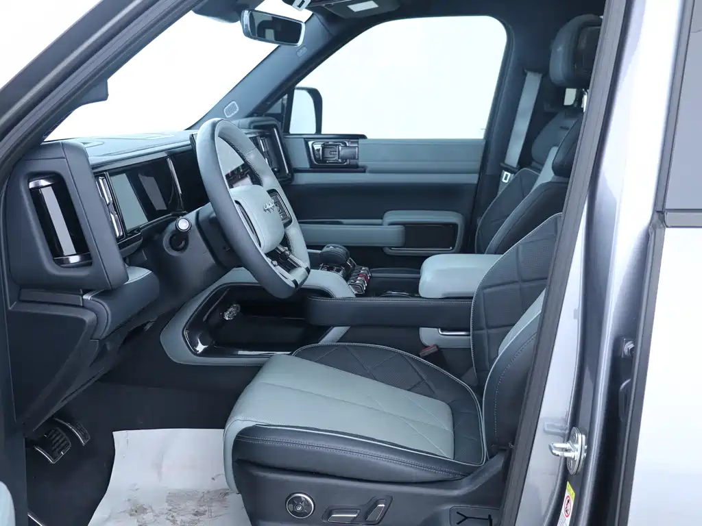 FANG CHENG BAO LEOPARD 5