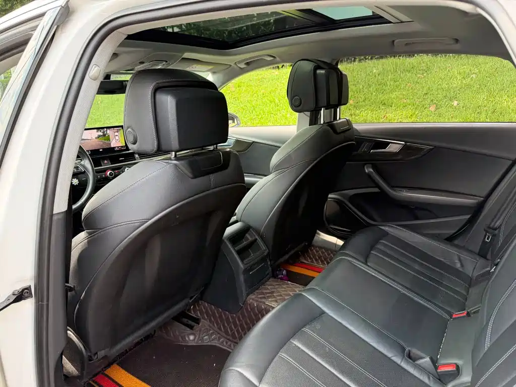 Audi A4L — миниатюра 11