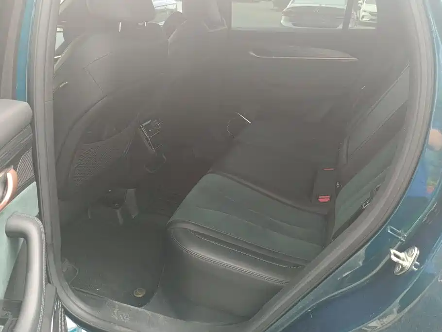 Geely Xingyue L — миниатюра 11