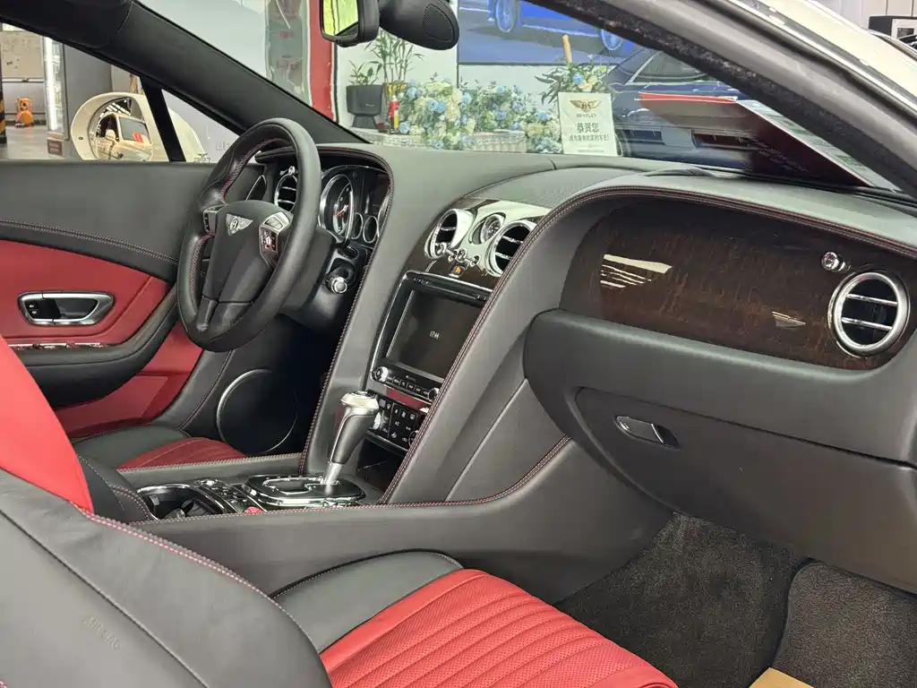 Bentley Continental — миниатюра 9