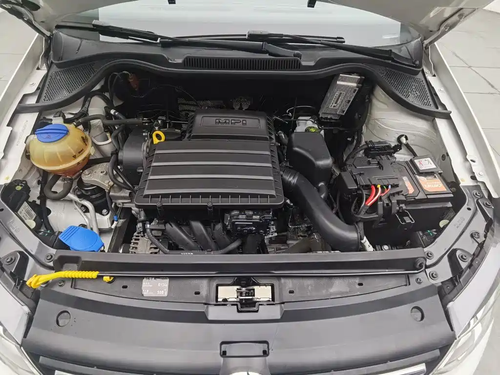 Volkswagen Polo — миниатюра 6