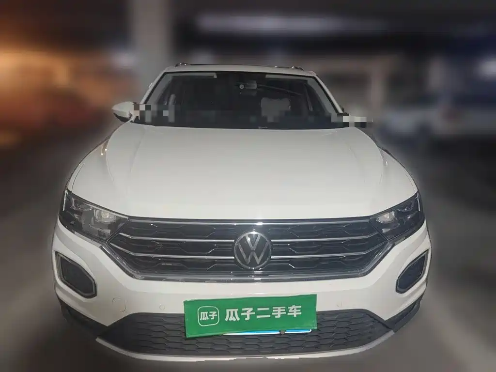 Volkswagen T-Roc — миниатюра 2