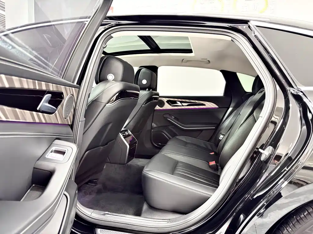 Hongqi Hongqi H9 — миниатюра 6