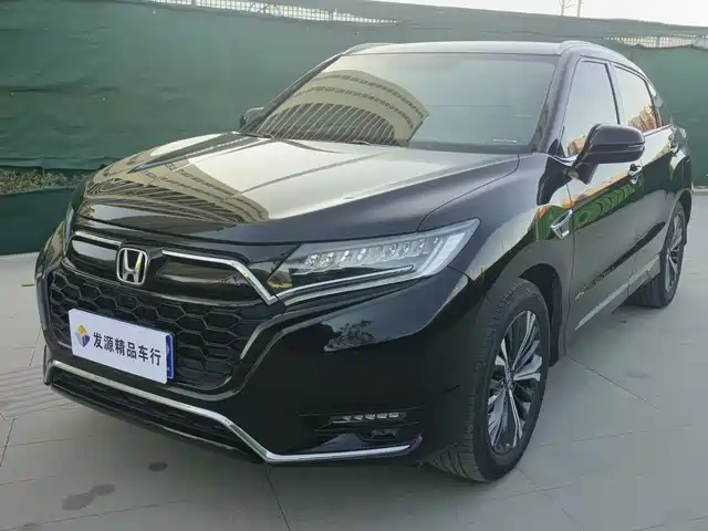 HONDA UR V