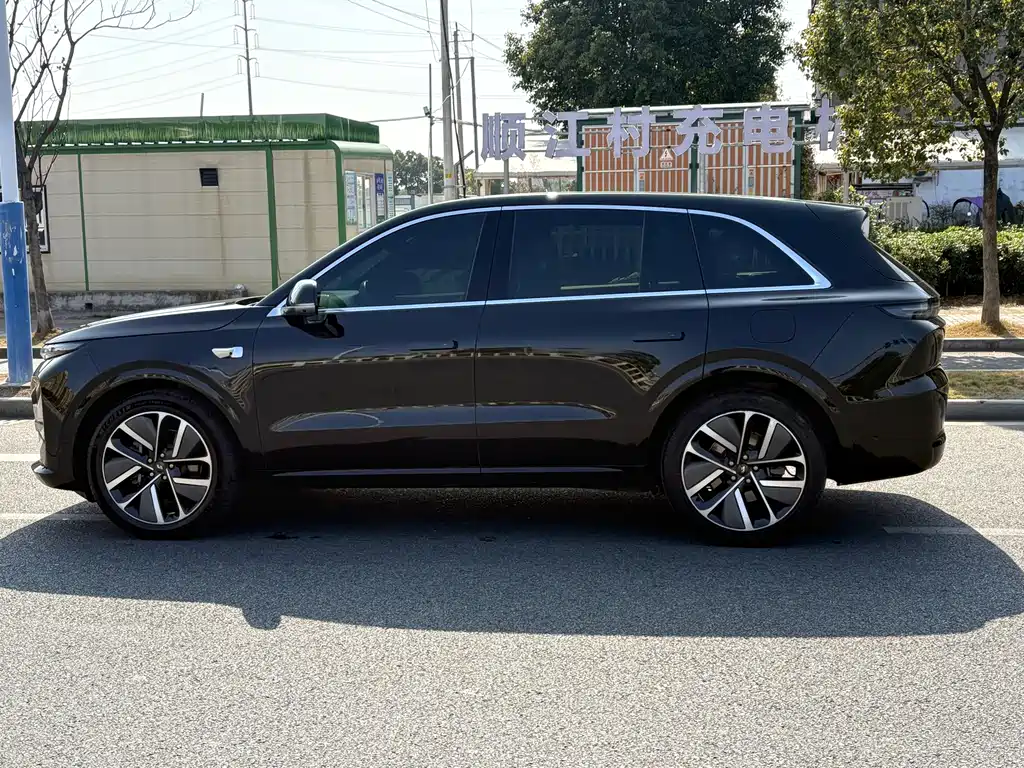 Li Auto IDEAL L6