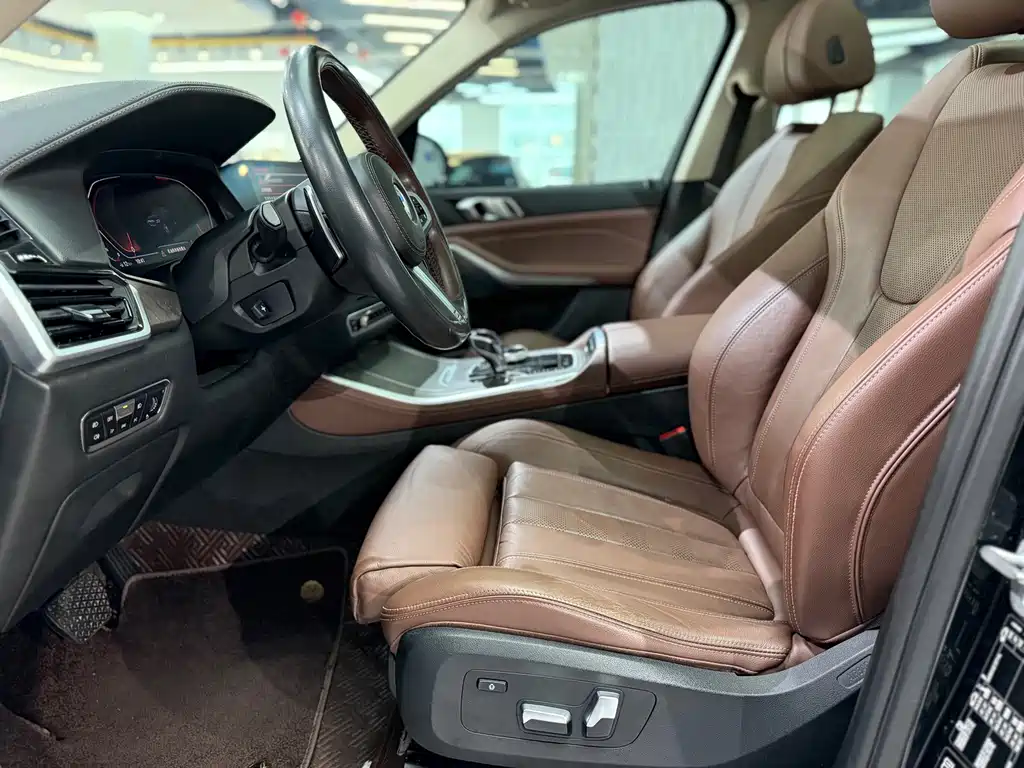 BMW X5 (Import) — миниатюра 4