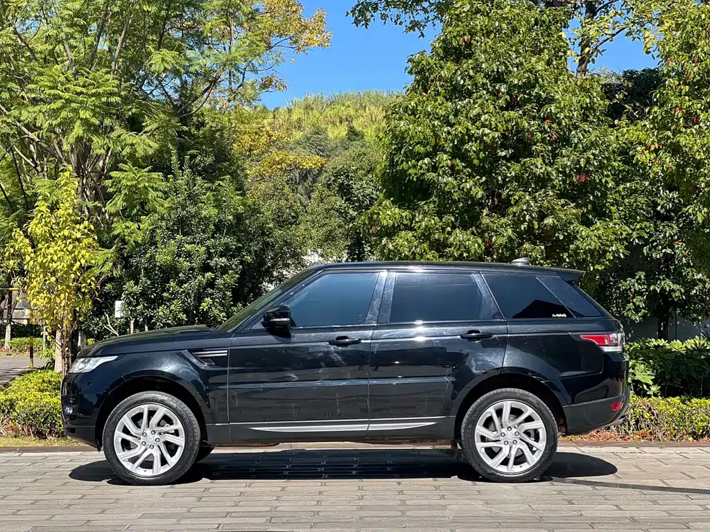 Land Rover Sport — миниатюра 4