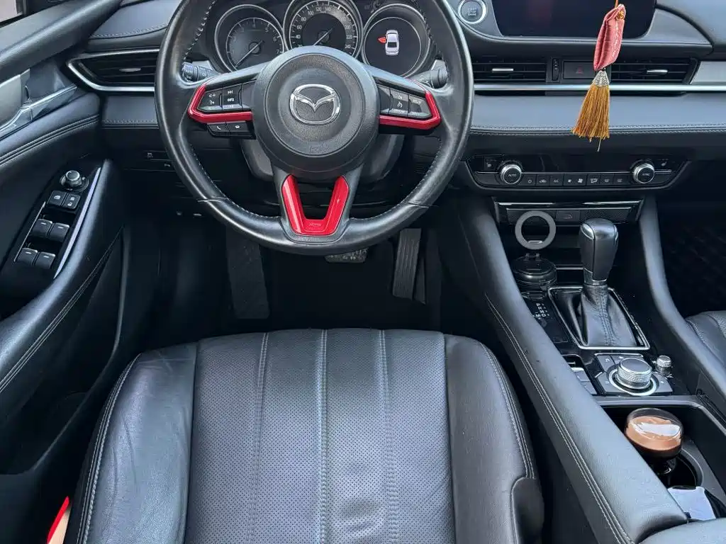Mazda Atenza — миниатюра 8