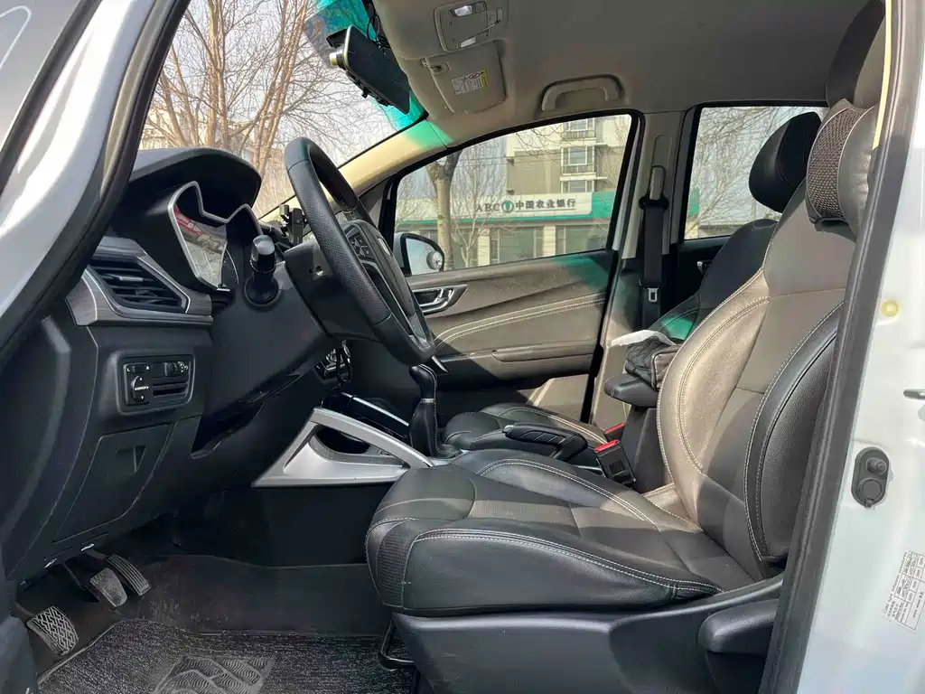 GEELY AUTOMOBILE VISION X3