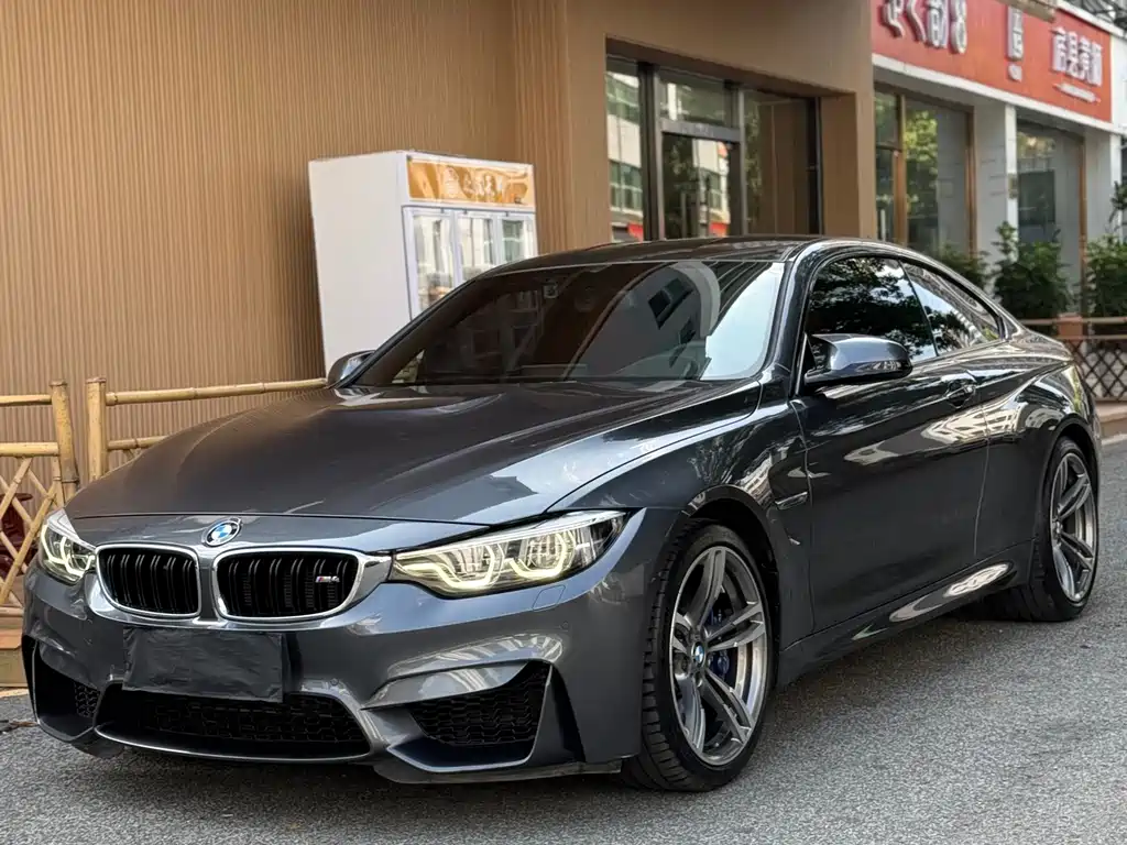 BMW M4 2018