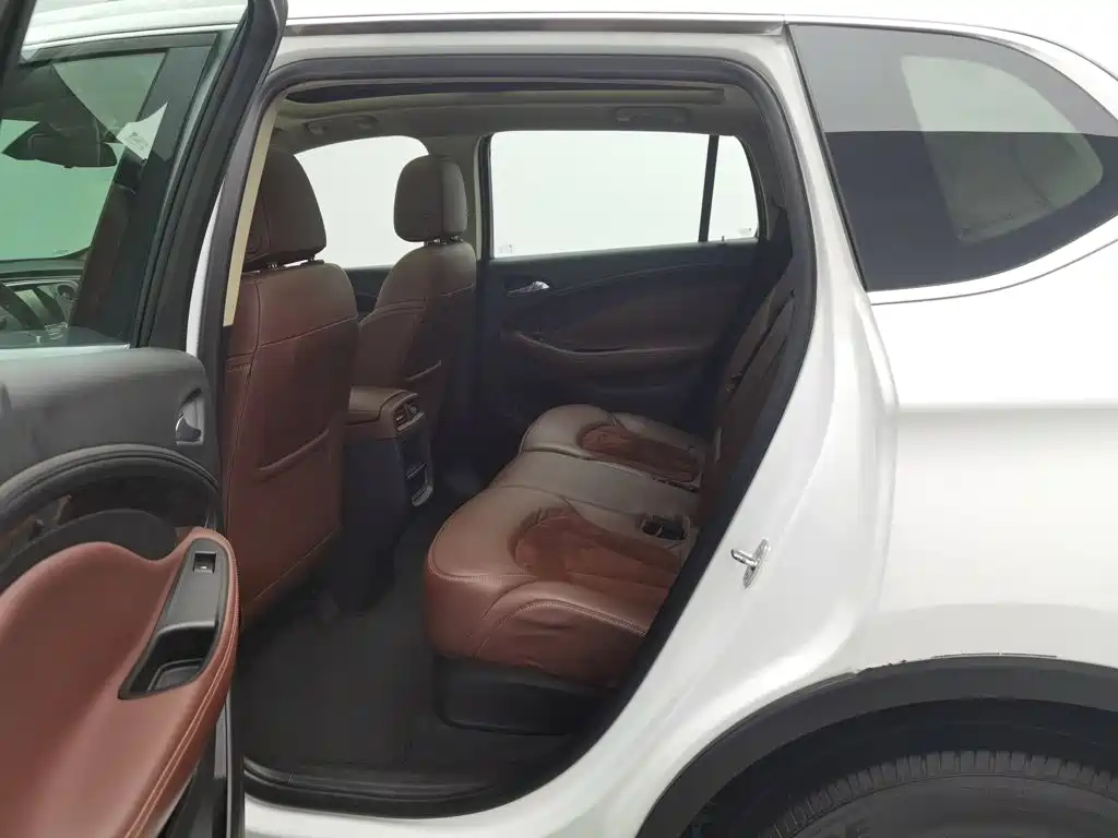 Buick Envision Plus — миниатюра 15